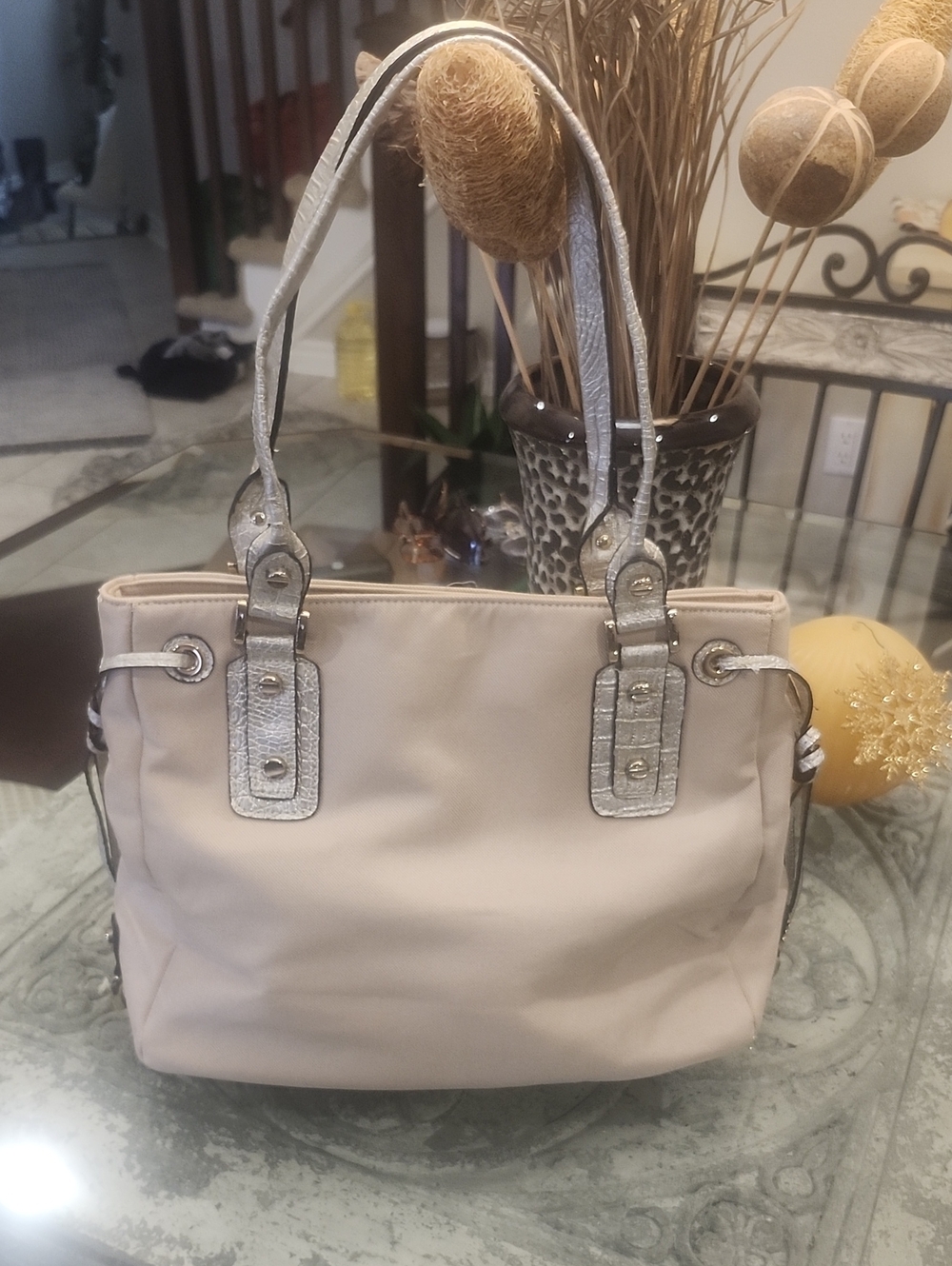 Guess Vintage Mixed Media Shoulder Tote Logo Bag - Picture 4 of 13